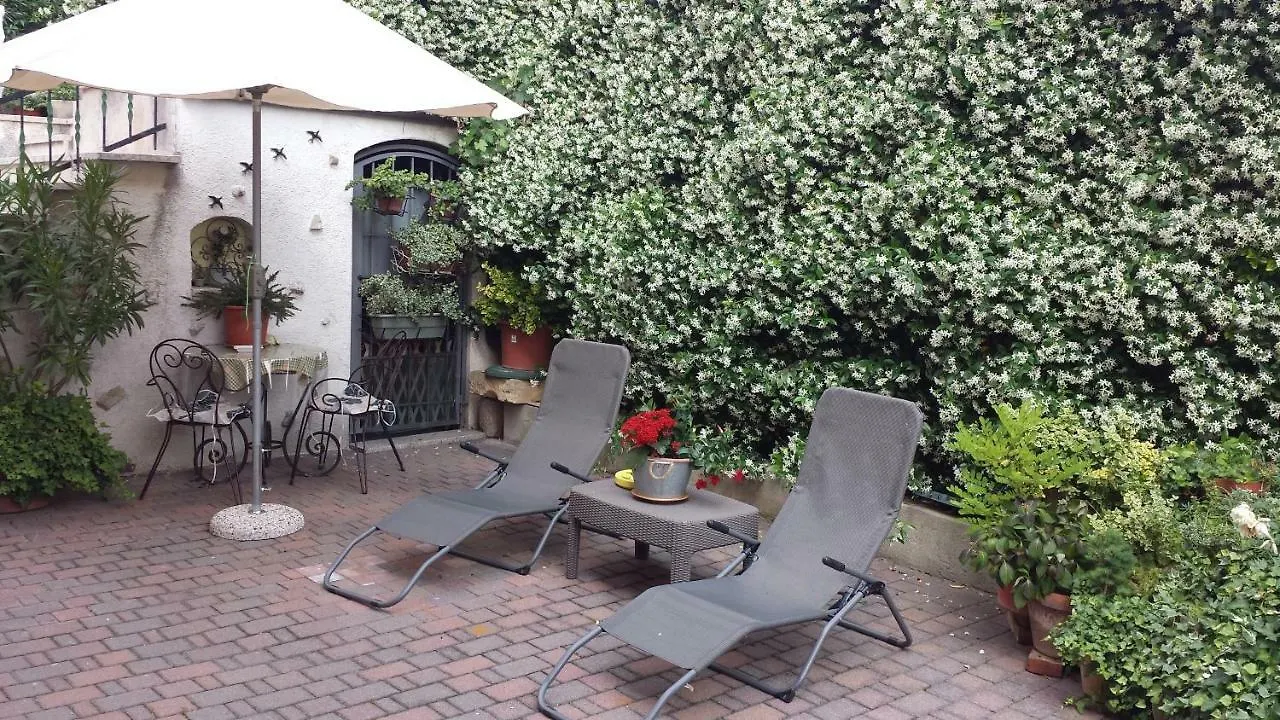 B&B Rene Pescantina 0*,  Italy